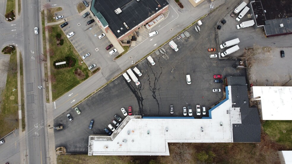 More Photos Of 1155 Mohawk St, Utica Storefront For Lease
