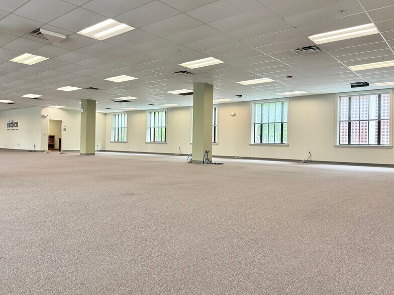 More Photos Of 202 N Duke St, Lancaster Office For Sale