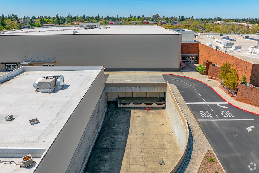 More Photos Of 6041-6199 Sunrise Blvd, Citrus Heights Unknown For Lease