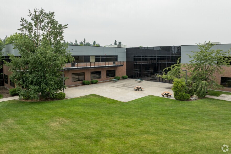 More Photos Of 12825 E Mirabeau Pky, Spokane Valley Research And Development For Lease