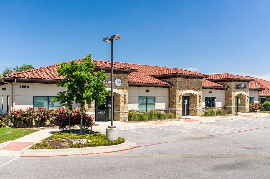 More Photos Of 1850 Round Rock Ave, Round Rock Medical For Lease