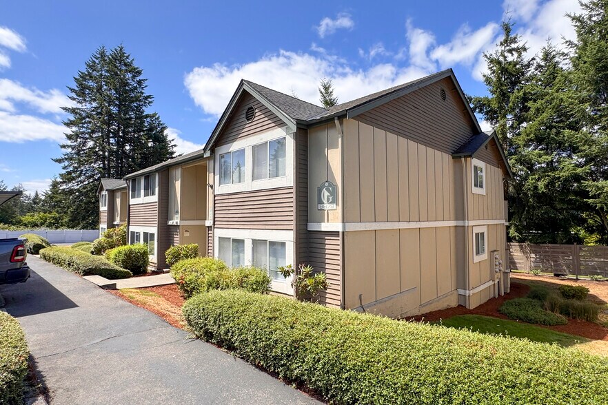 More Photos Of 9896 Enterprise Ln NW, Silverdale Apartments For Sale