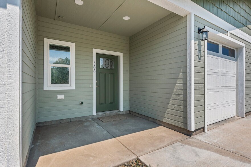 More Photos Of 560 Park Springs Ave, Baker City Apartments For Sale