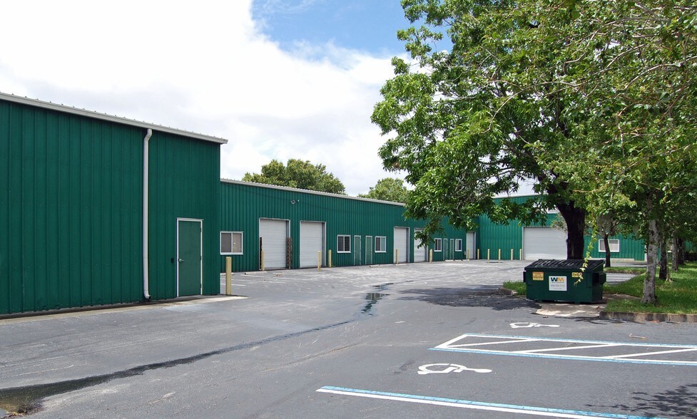 1183811870 62nd St, Largo, FL 33773 Warehouse For Sale