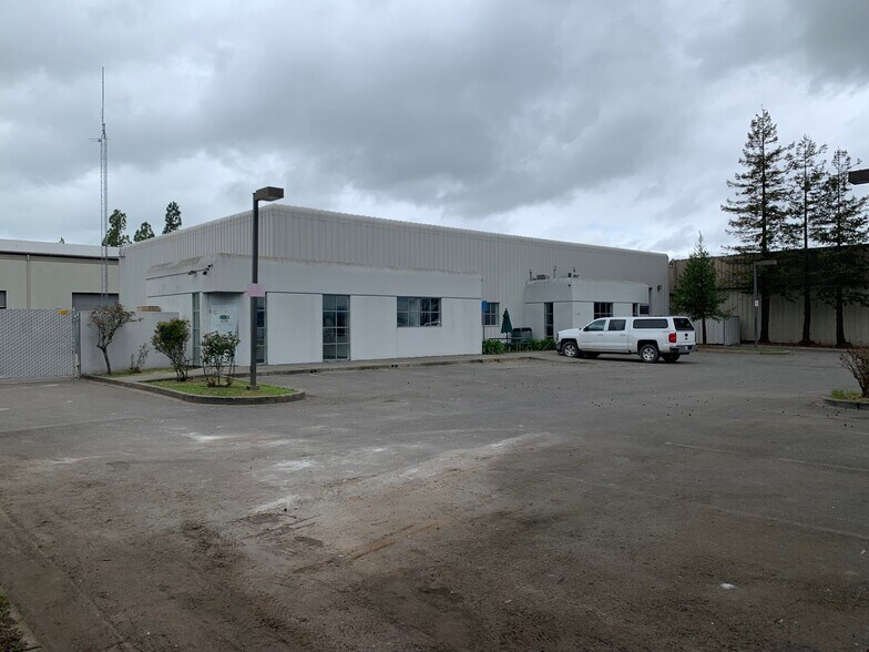 More Photos Of 2995 Dutton Ave, Santa Rosa Warehouse For Lease