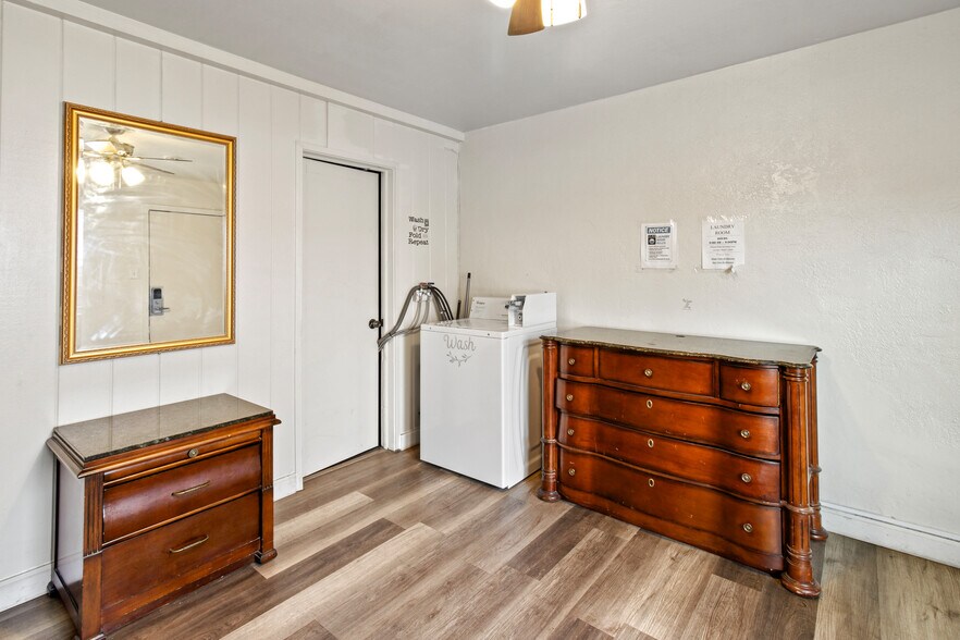 More Photos Of 333 S Main St, Red Bluff Hotel For Sale