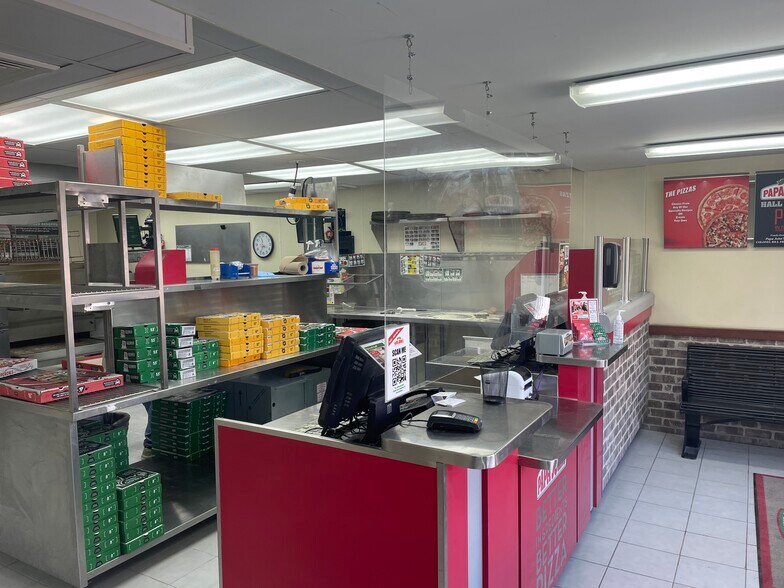 More Photos Of 3737 Chesapeake Beach Rd, Chesapeake Beach Freestanding For Sale