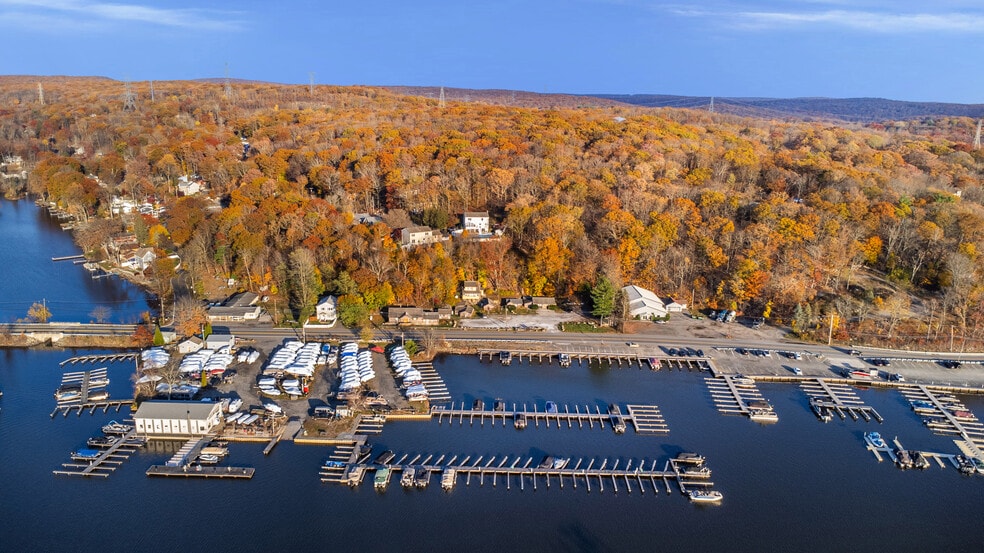 More Photos Of 148 Route 181, Lake Hopatcong Apartments For Sale