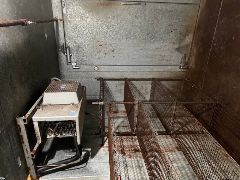 More Photos Of 201 Lee St, Tallulah Apartments For Sale