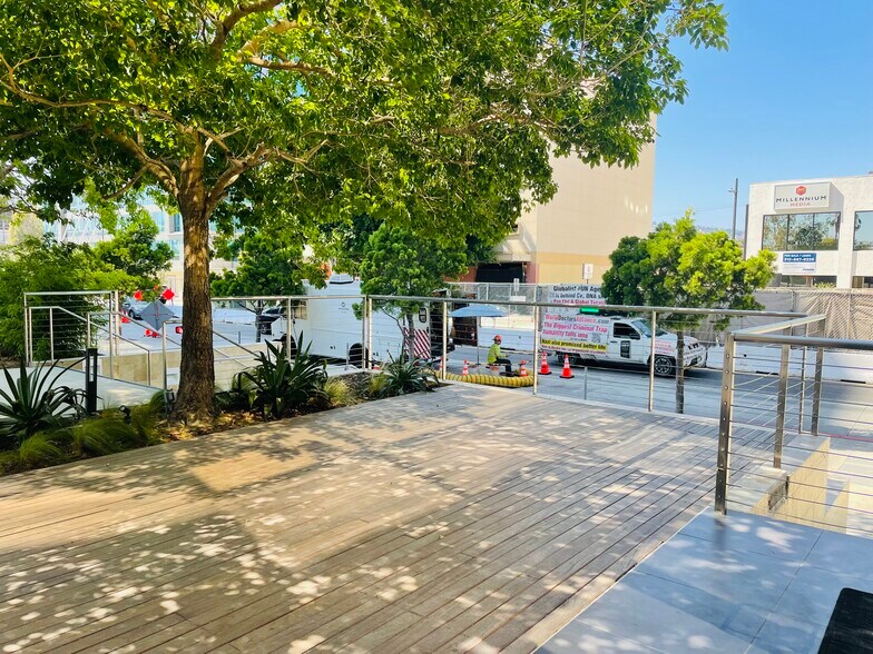 More Photos Of 6420 Wilshire Blvd, Los Angeles Office For Lease