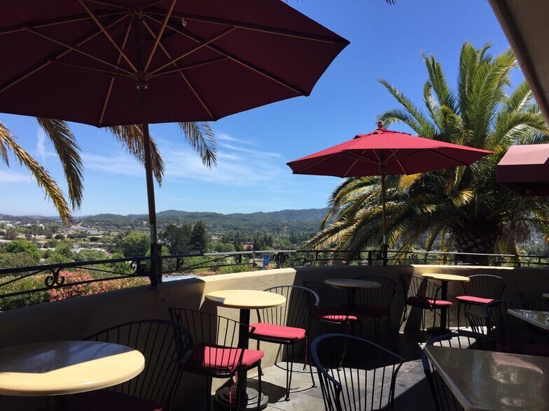 More Photos Of 850 Lamont Ave, Novato Restaurant For Lease