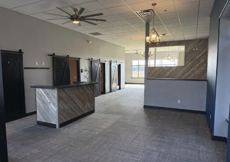 More Photos Of 3139 Bluestem Dr, West Fargo Freestanding For Lease