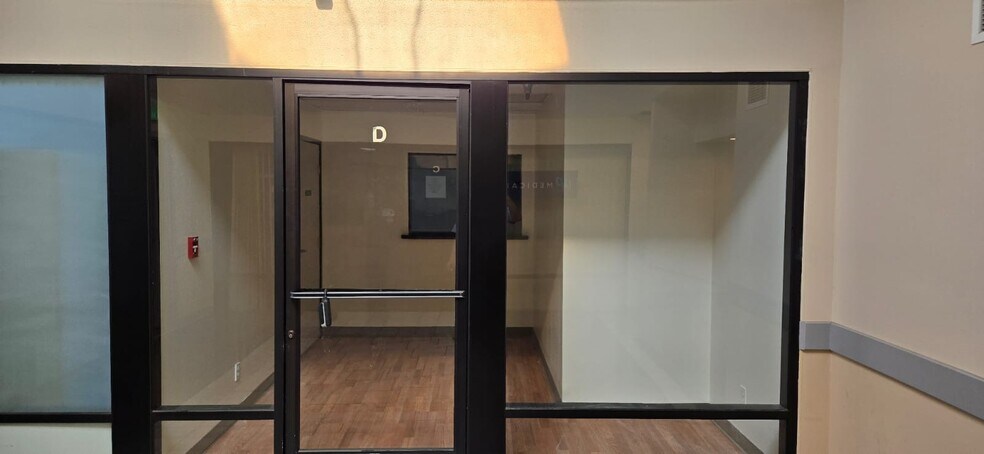 More Photos Of 18056 Wika Rd, Apple Valley Medical For Lease