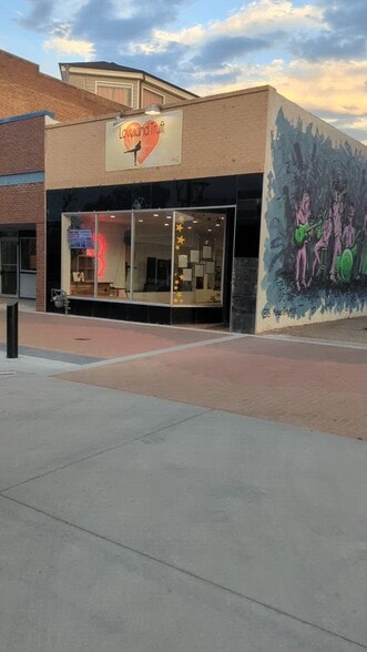 Primary Photo Of 330 E 4th St, Loveland Storefront Retail Office For Lease