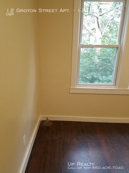 More Photos Of 12-16 Groton St, Hartford Apartments For Sale