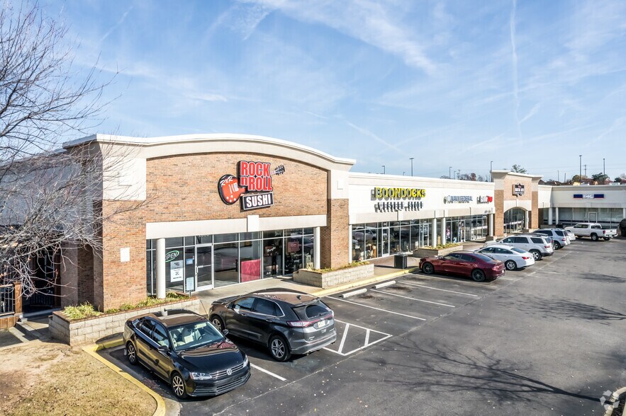 More Photos Of 2747-2769 Wolfcreek Pky, Memphis Unknown For Lease