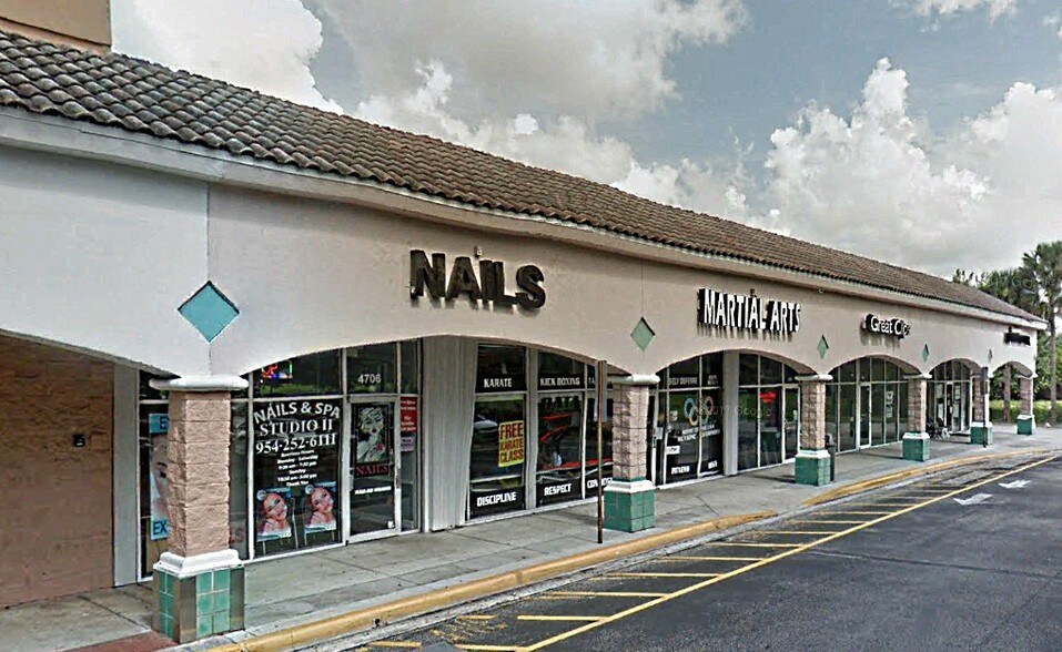 More Photos Of 4700 Flamingo Rd, Cooper City Unknown For Lease