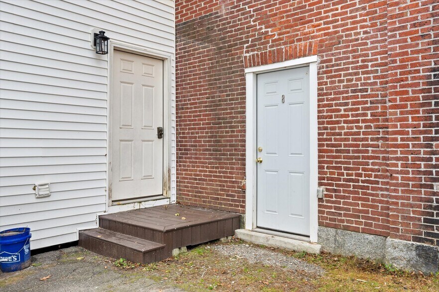 More Photos Of 72 3rd St, Bangor Apartments For Sale