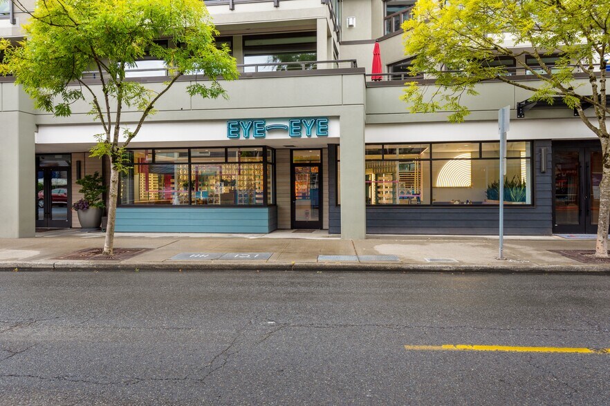 More Photos Of 121 Lakeside Ave, Seattle Apartments For Lease