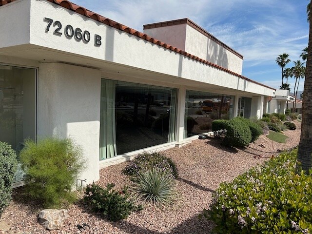 More Photos Of 72060 Highway 111, Rancho Mirage Freestanding For Lease