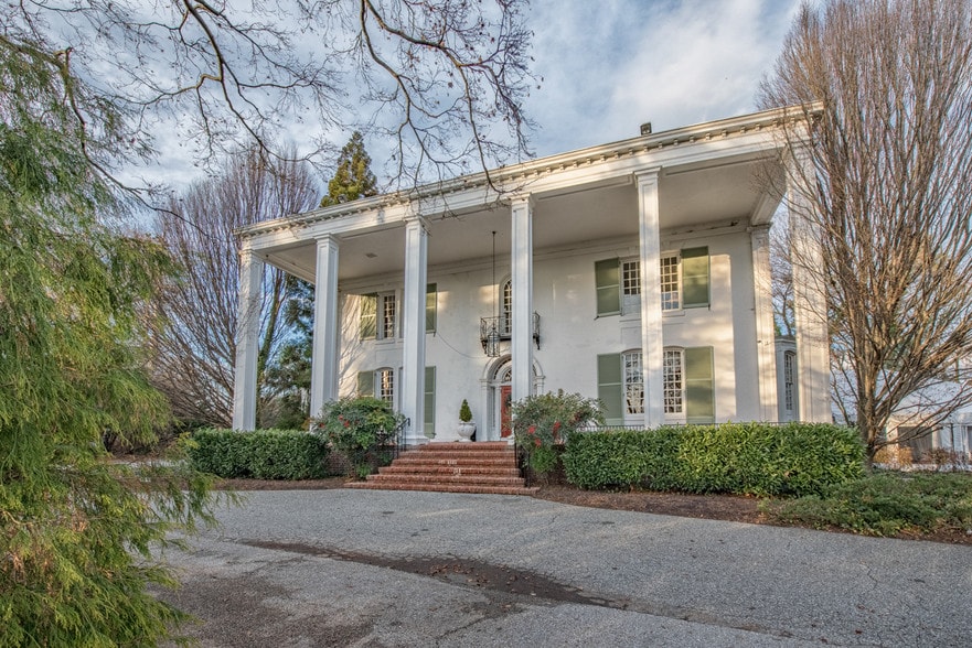 More Photos Of 400 Clifton Ct, Pikesville Lodge Meeting Hall For Sale