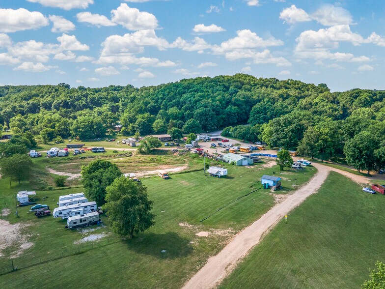 More Photos Of 1254 Hooten Town Rd, Crane Trailer Camper Park For Sale