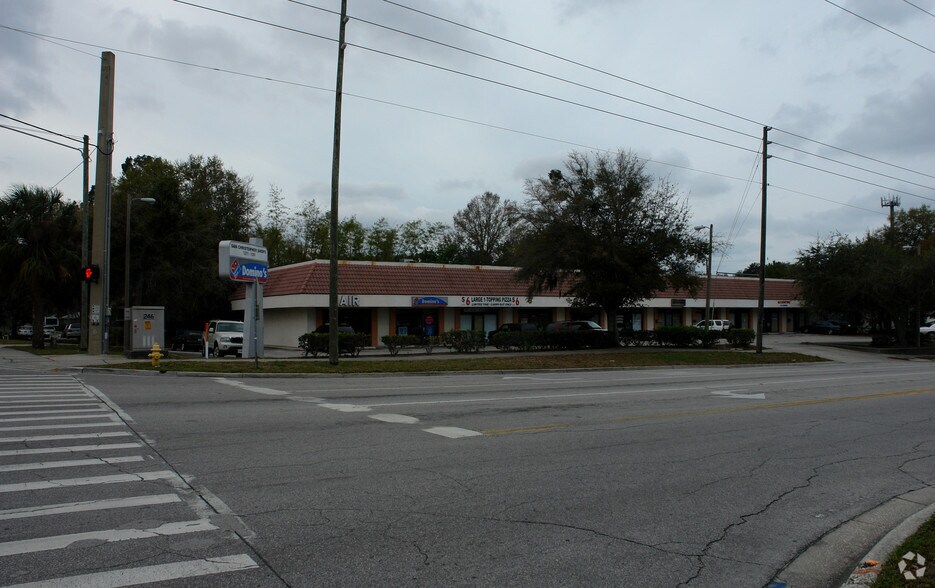 More Photos Of 1271-1291 San Christopher Dr, Dunedin General Retail For Lease