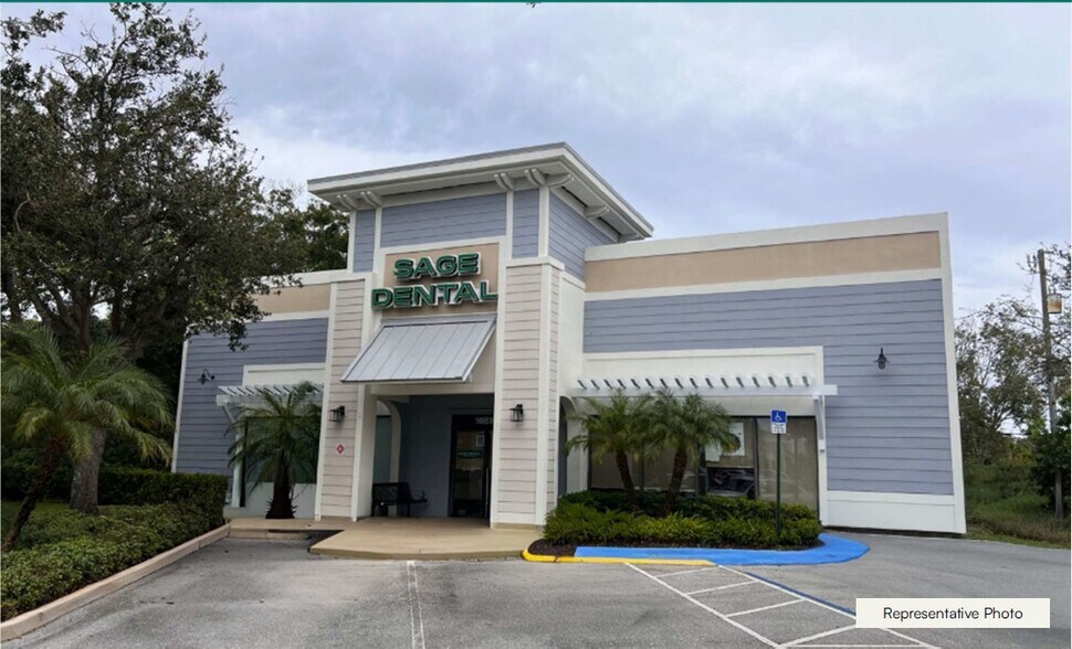 Primary Photo Of 4850 1st Ave N, Saint Petersburg Medical For Sale