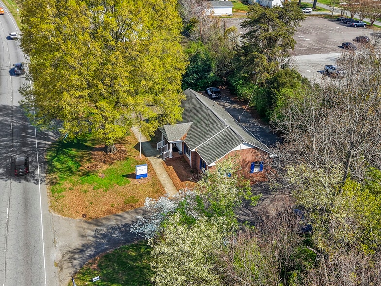 More Photos Of 4375 Silas Creek Pky, Winston-Salem Medical For Sale