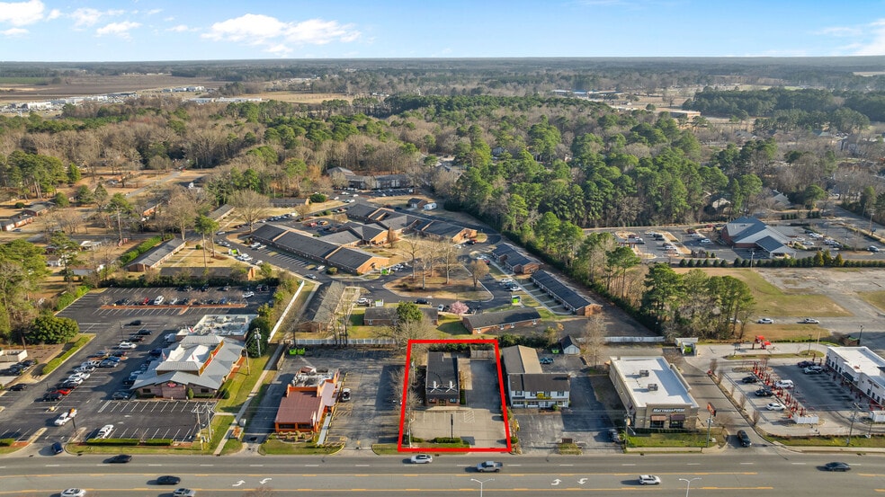 More Photos Of 514 N Berkeley Blvd, Goldsboro Freestanding For Lease