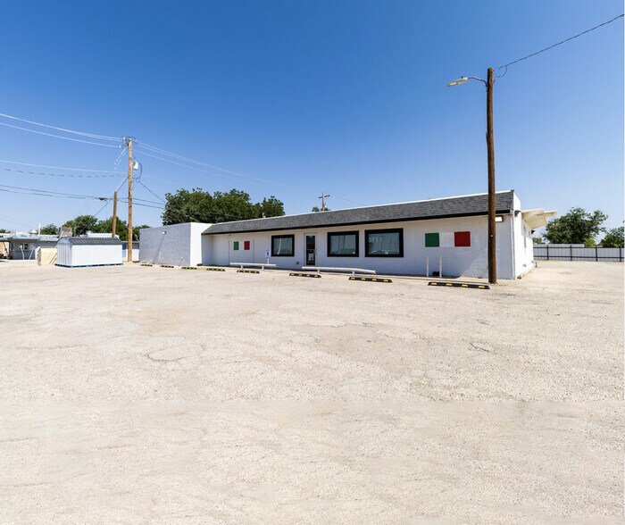 Primary Photo Of 2212 W Lea St, Carlsbad Warehouse For Sale