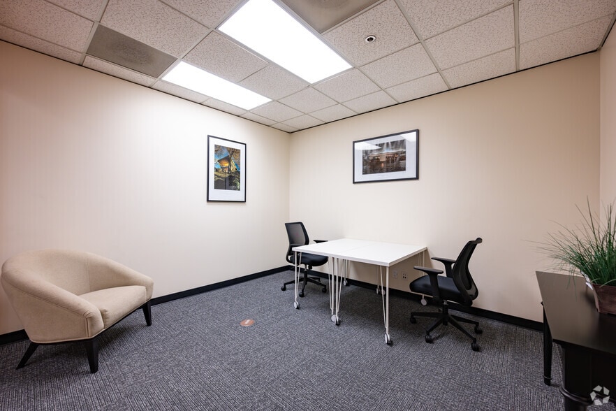 More Photos Of 131 Stony Cir, Santa Rosa Coworking Space