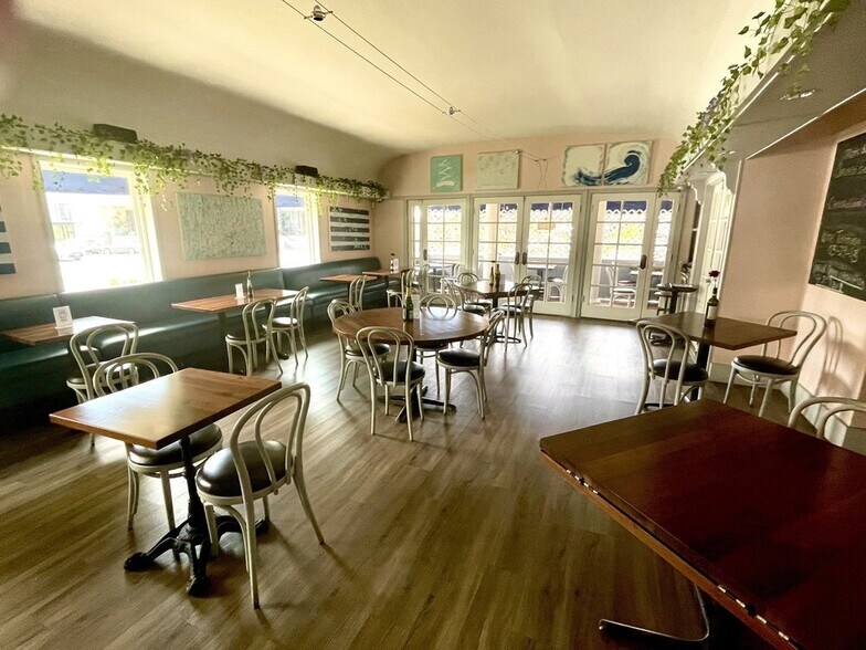 More Photos Of 1386-1388 Westwood Blvd, Los Angeles Storefront Retail Office For Sale