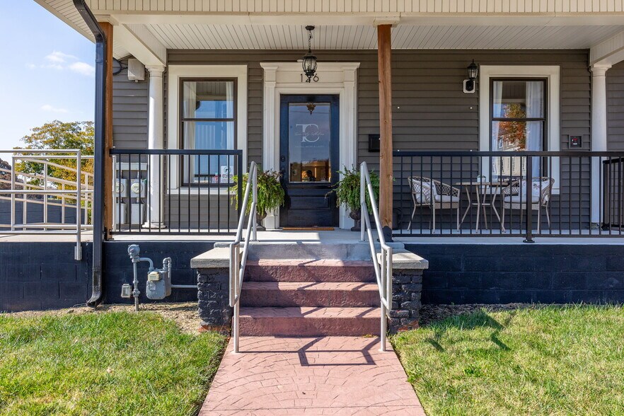 More Photos Of 126 S Spruce St, Winston-Salem Office Residential For Sale