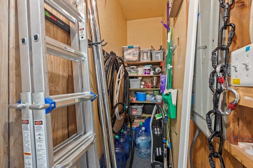 More Photos Of 209 Shewell Ave, Doylestown Restaurant For Sale