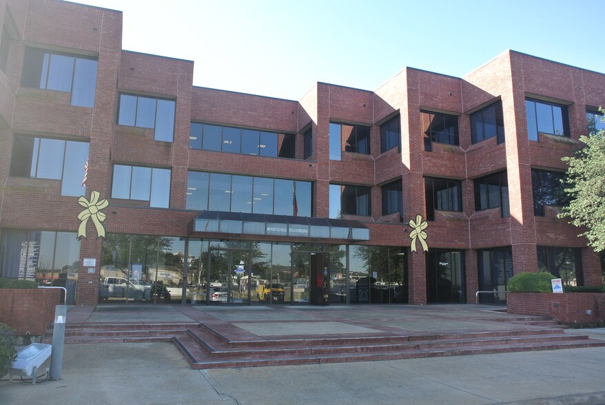 More Photos Of 100 W Central Texas Expy, Harker Heights Medical For Lease