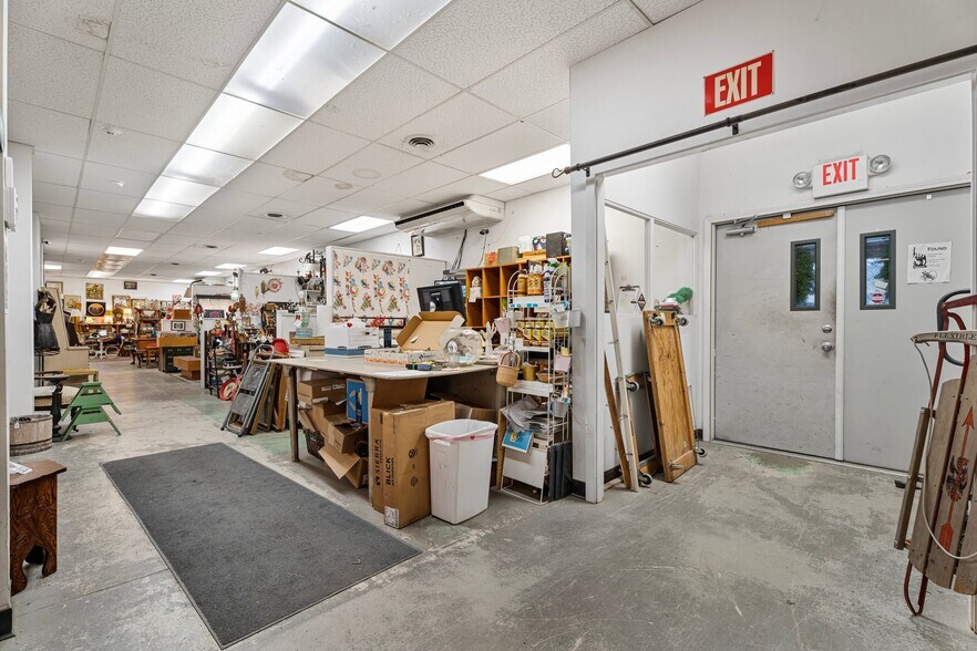 More Photos Of 227 Cherry St, Ithaca Manufacturing For Sale