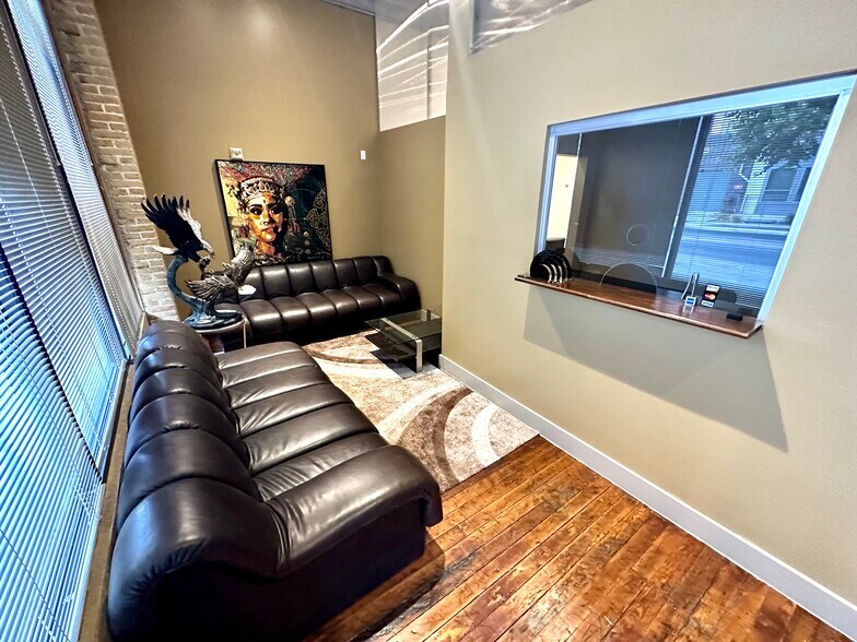 Primary Photo Of 321 S Flores St, San Antonio Coworking Space