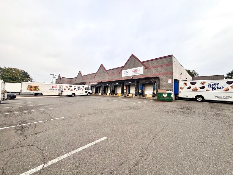 More Photos Of 328 Selleck St, Stamford Food Processing For Lease