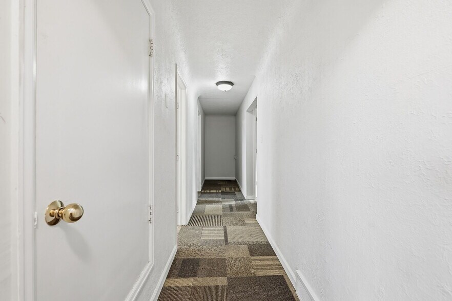More Photos Of 1000 34th Ave, Greeley Freestanding For Sale