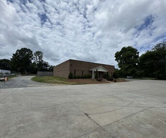 More Photos Of 200 Unionville Indian Trail Rd, Indian Trail Flex For Sale