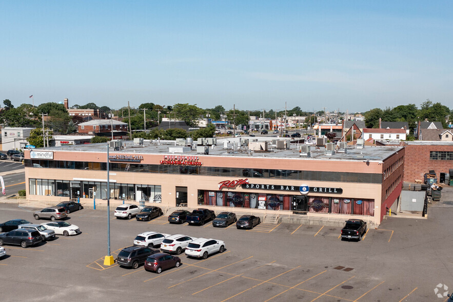 Primary Photo Of 510 Hempstead Tpke, West Hempstead Office For Lease