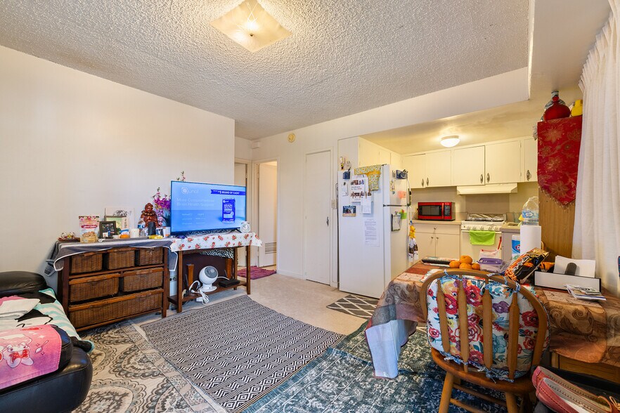 More Photos Of 2318 Lime St, Honolulu Apartments For Sale