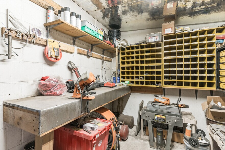 More Photos Of 7 S Highway 91, Downey Self Storage For Sale