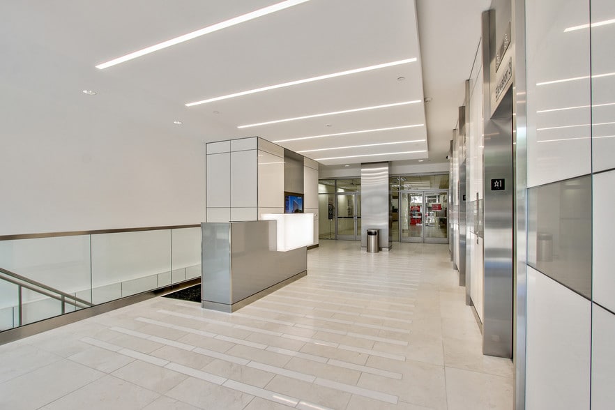 More Photos Of 300 S Harbor Blvd, Anaheim Office For Lease