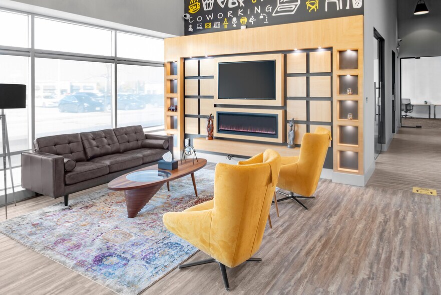 More Photos Of 600 Matheson Blvd W, Mississauga Coworking Space