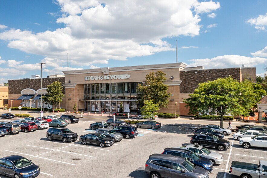 More Photos Of 50 E Wynnewood Rd, Wynnewood Unknown For Lease