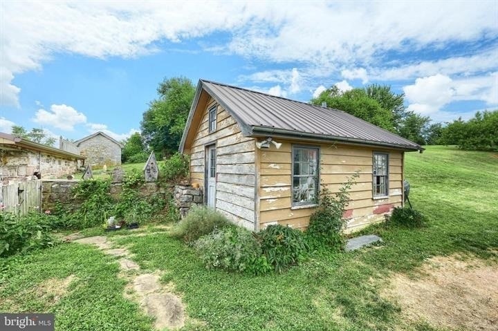 More Photos Of 4415 W Market St, York Specialty For Sale