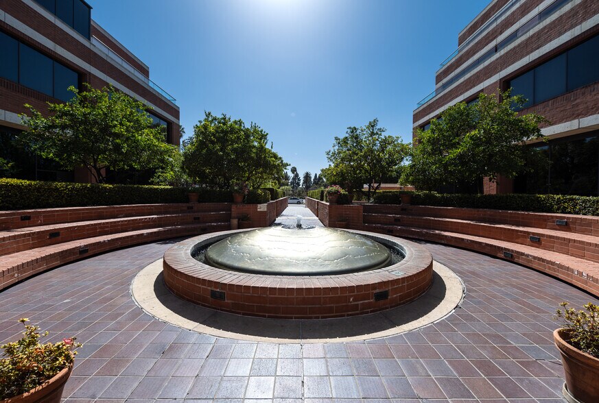 More Photos Of 100 E Corson St, Pasadena Office For Lease