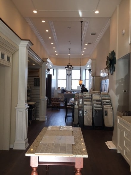 More Photos Of 299-305 Main St, Port Washington Storefront Retail Residential For Lease